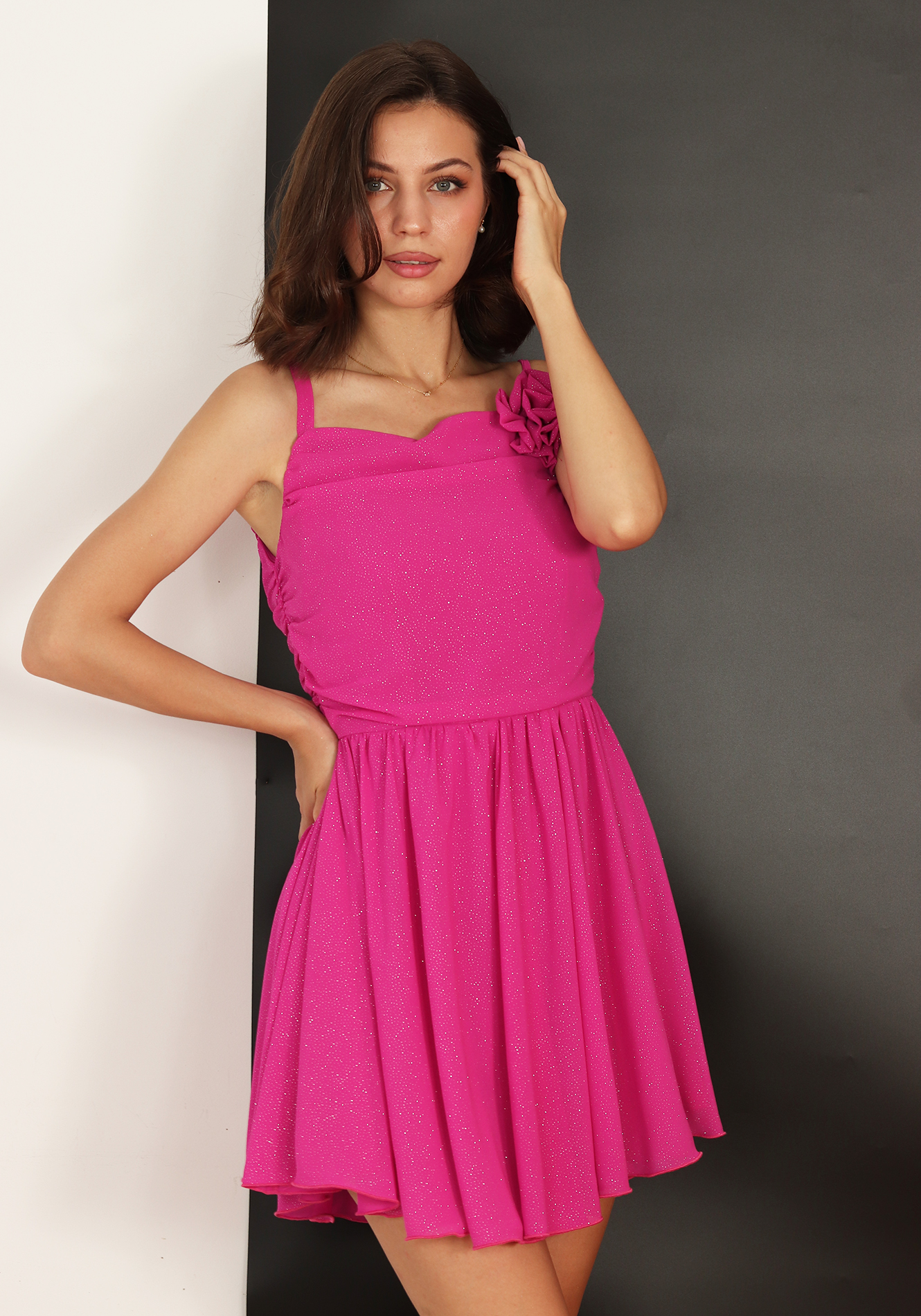 Rochie-din-voal-1 Rochie vaporoasa - imagine 1