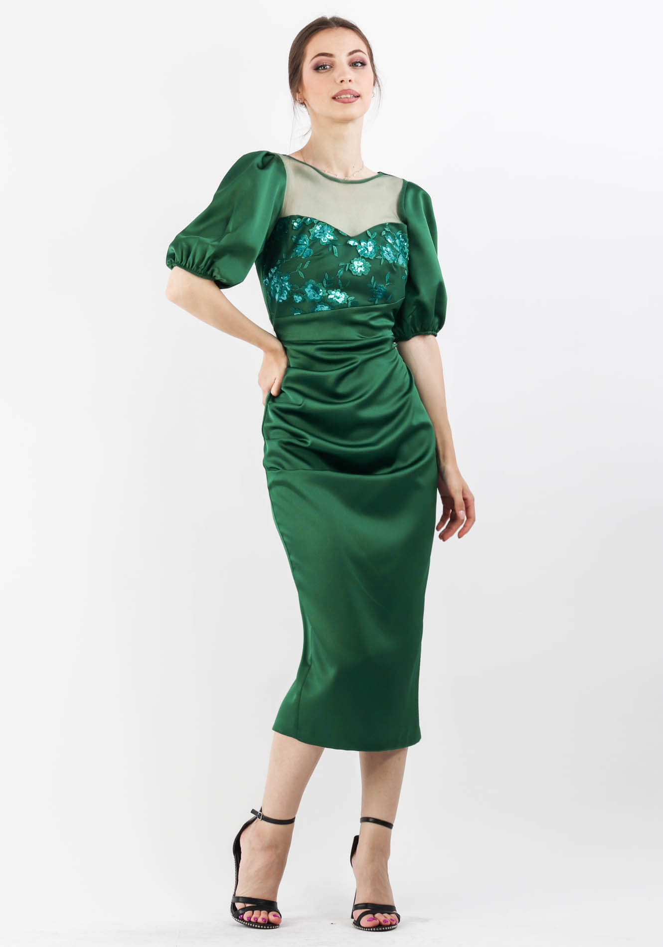 Rochie20conica20verde20cu20maneci20bufante20si20paiete20florale201 Rochie conica - imagine 1