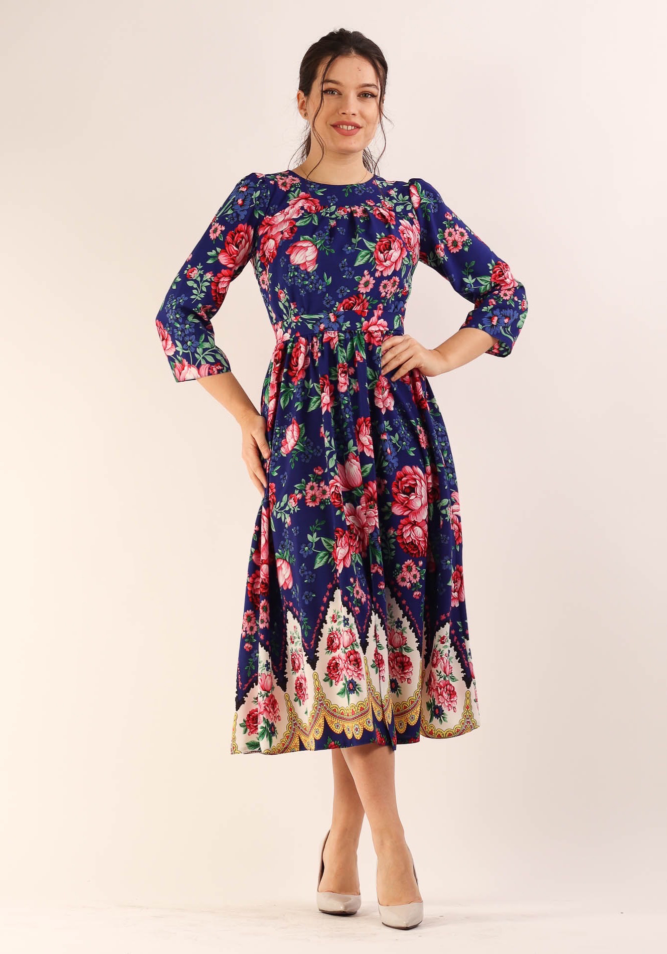 Rochie20midi20bleumarin20cu20imprimeu20floral201 Rochie midi - imagine 1