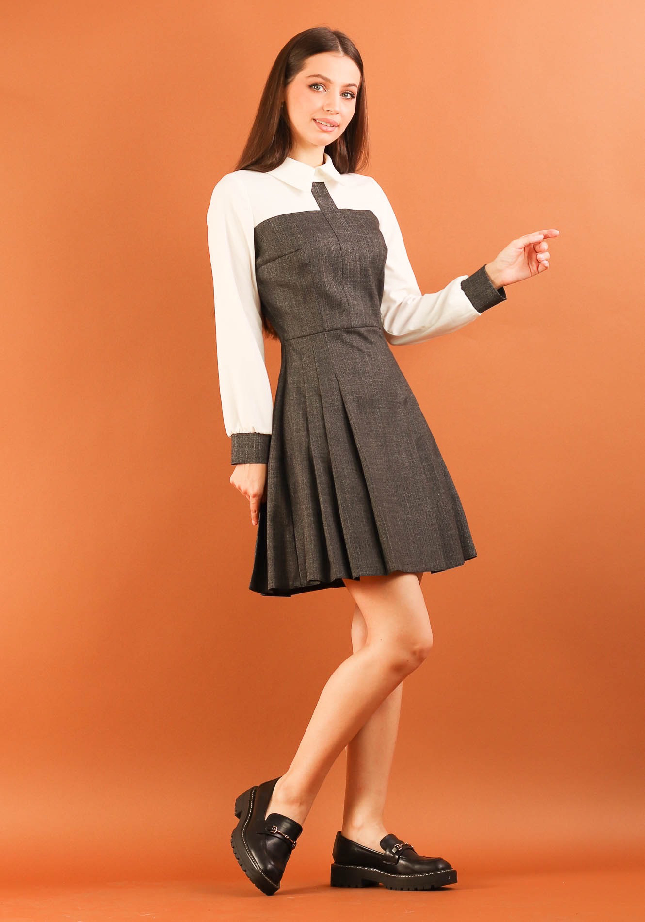 Rochie20tip20sarafan20gri20cu20camasa20alba202 Rochie cu pliuri - imagine 1
