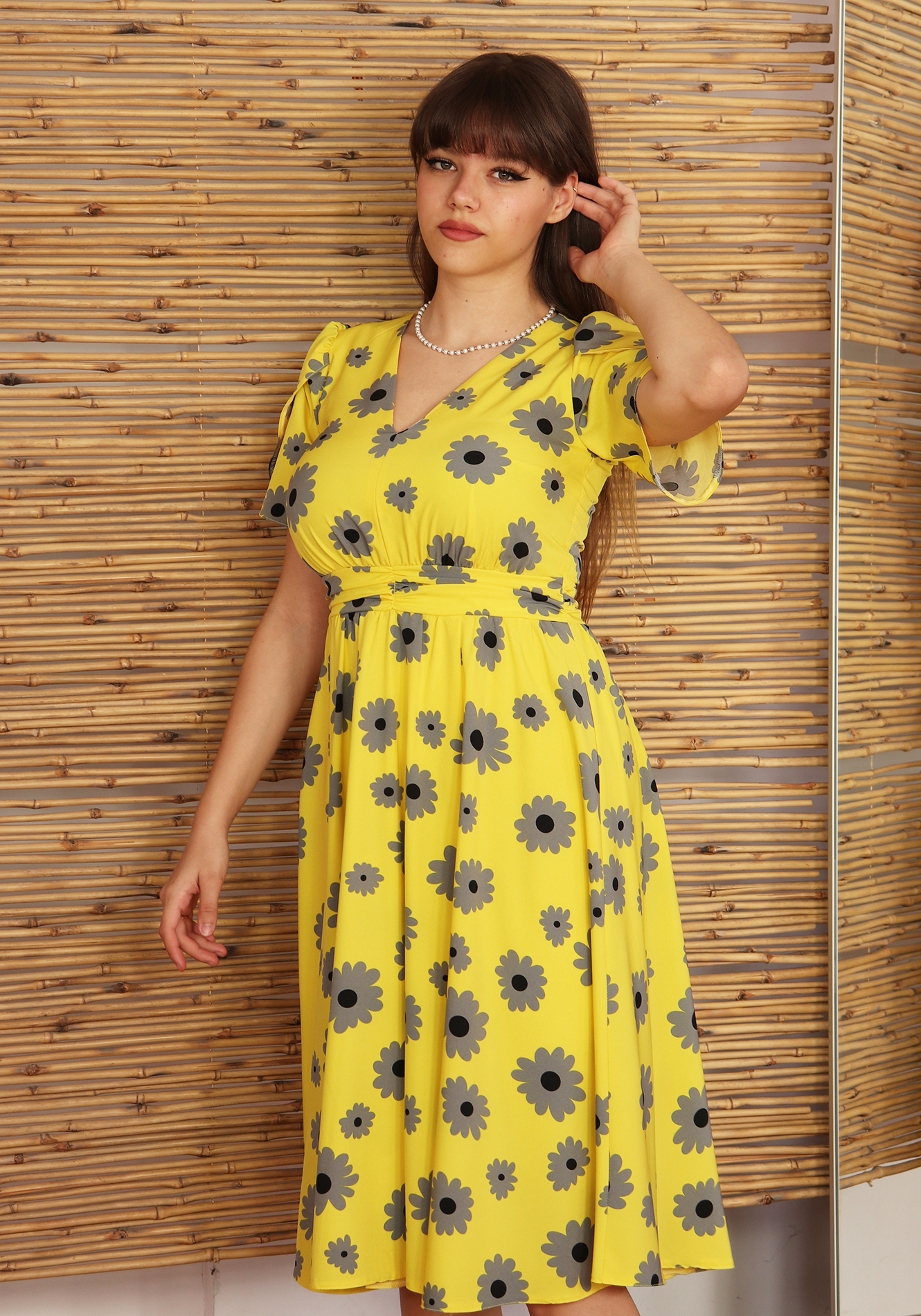 Rochie-clos-cu-imprimeu-floral-1 Rochie clos - imagine 1