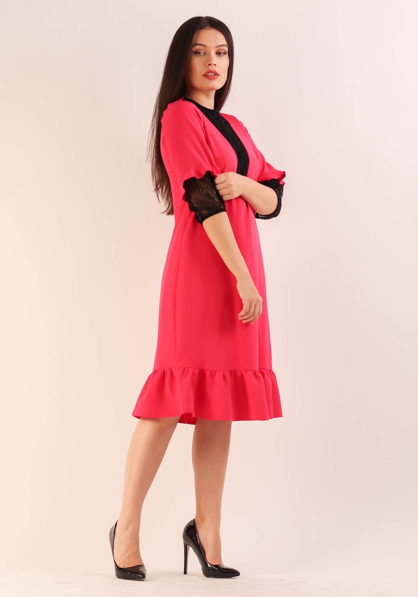 Rochie roz cu volan cu dantela 2 Rochie lejera - imagine 1
