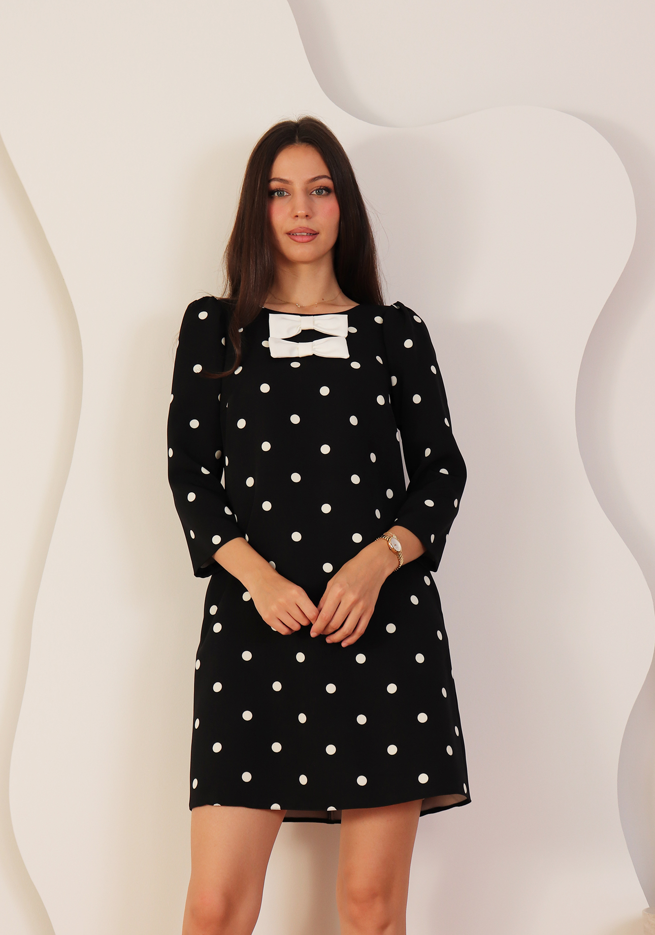 Rochie-lejera-r2018-negru-1 Rochie lejera cu buline - imagine 1